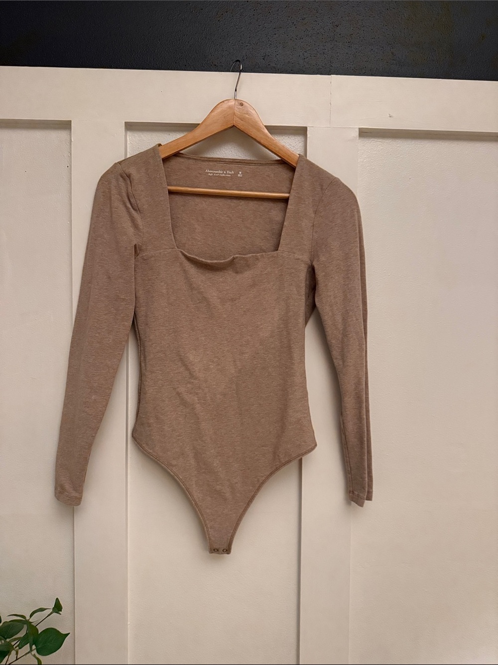 Abercrombie & Fitch Long Sleeve Square Neck Bodysuit in Taupe Brown